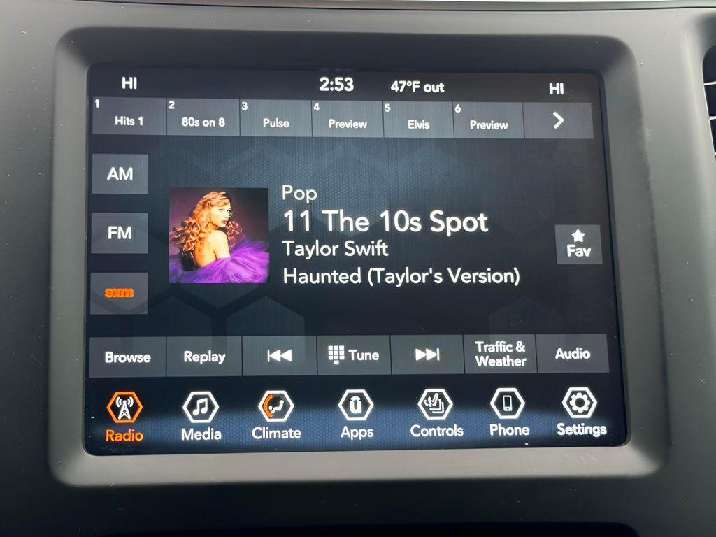 used 2022 Jeep Cherokee car, priced at $22,351