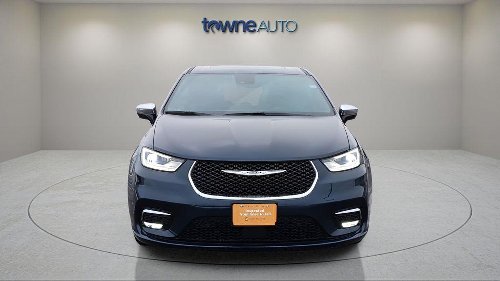 used 2023 Chrysler Pacifica Hybrid car, priced at $32,989