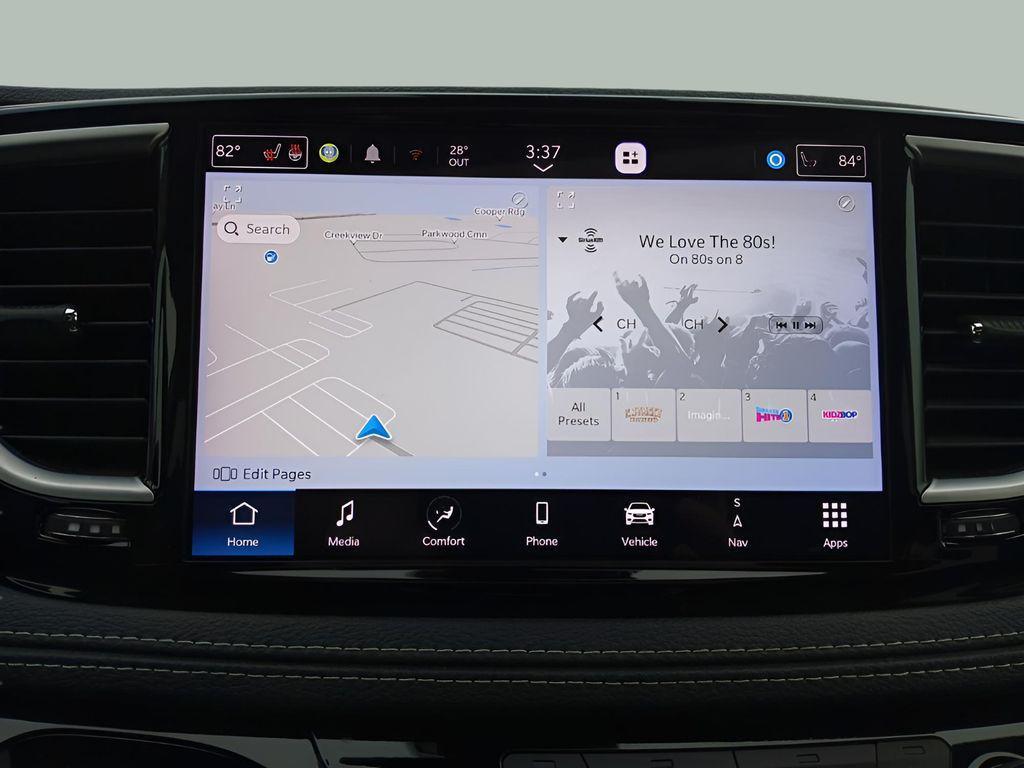 used 2023 Chrysler Pacifica Hybrid car, priced at $32,989