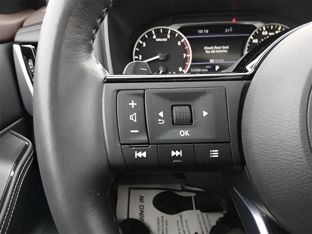 used 2023 Nissan Rogue car, priced at $27,777