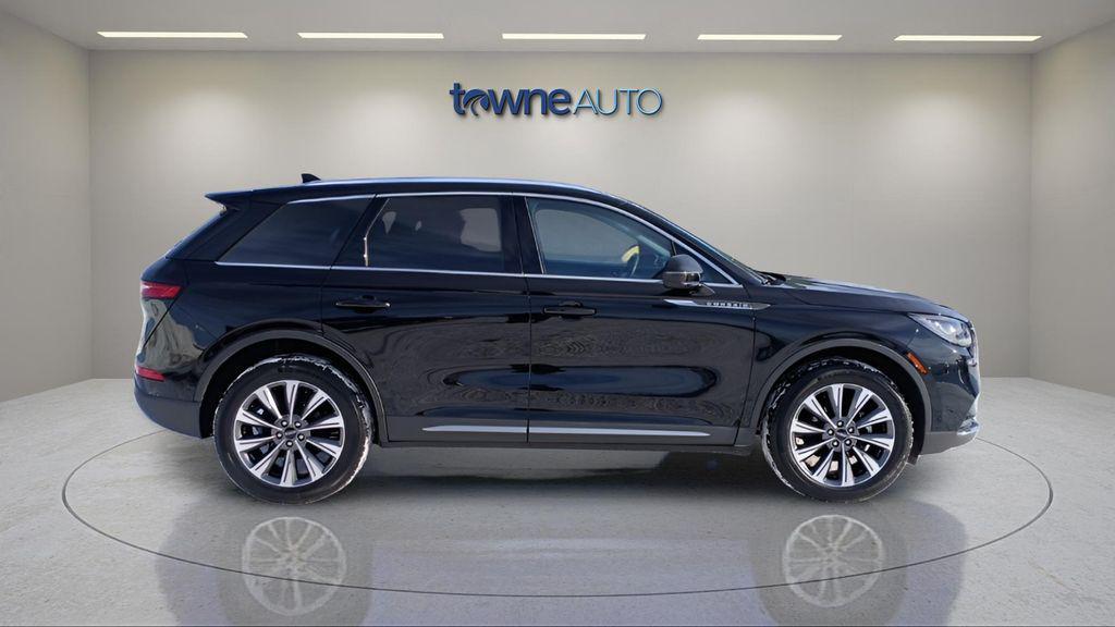 used 2022 Lincoln Corsair car, priced at $33,302