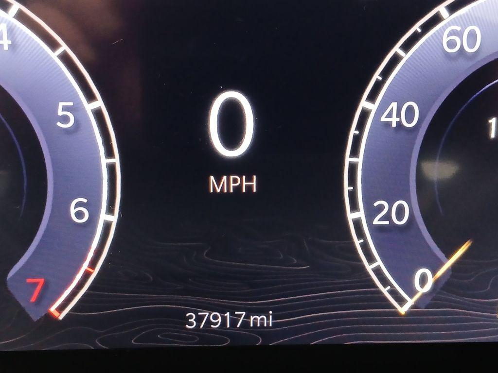 used 2024 Jeep Grand Cherokee car, priced at $36,551