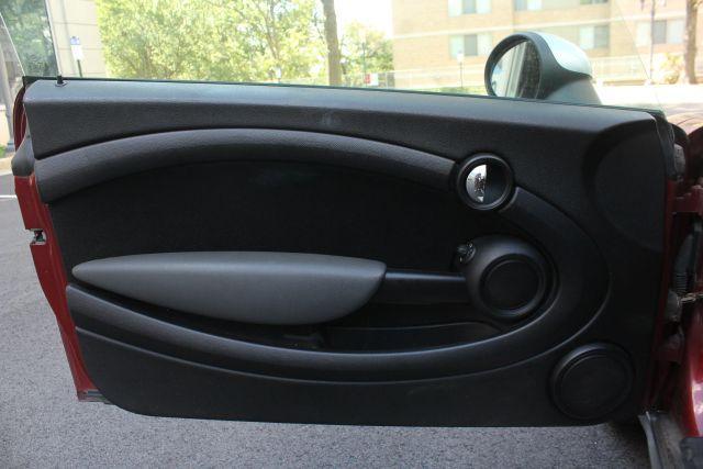 used 2009 MINI Cooper Clubman car, priced at $3,950