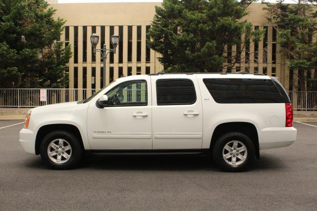 used 2014 GMC Yukon XL car, priced at $11,250