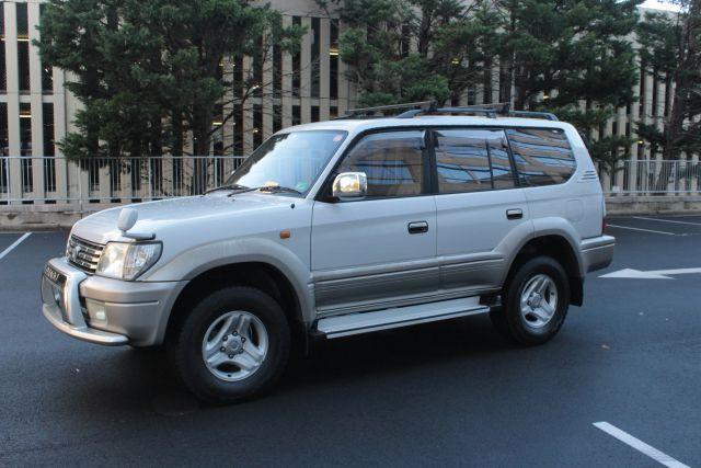 used 2000 Toyota Land Cruiser car, priced at $16,450