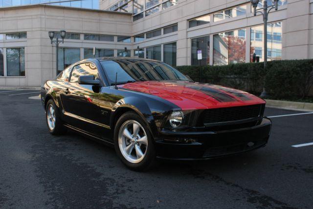 used 2009 Ford Mustang car, priced at $9,950