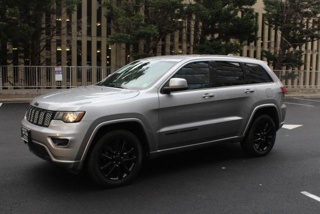 used 2017 Jeep Grand Cherokee car, priced at $9,950