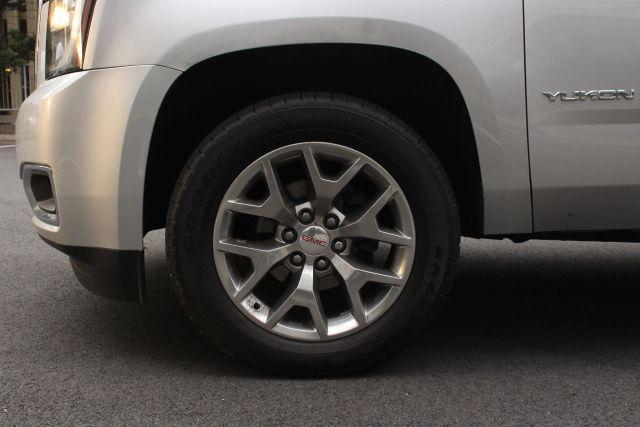 used 2015 GMC Yukon XL car, priced at $14,950