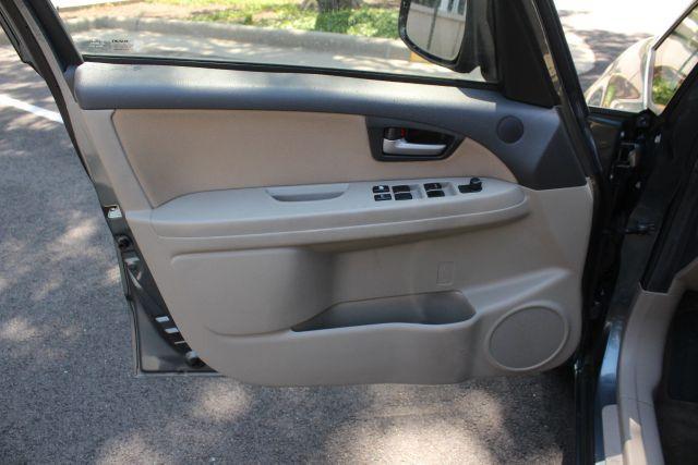 used 2009 Suzuki SX4 car, priced at $6,750