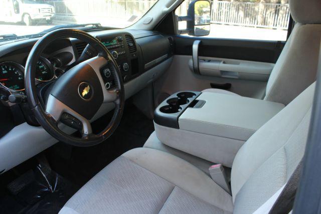 used 2009 Chevrolet Silverado 2500 car, priced at $10,450