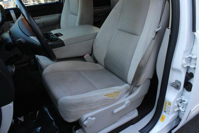 used 2009 Chevrolet Silverado 2500 car, priced at $10,450