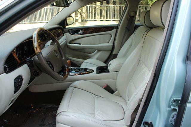 used 2006 Jaguar XJ car, priced at $5,750