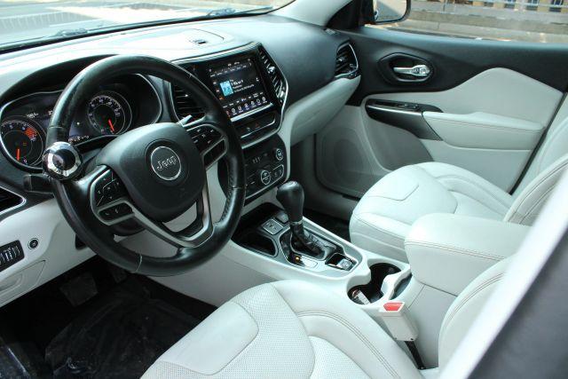 used 2020 Jeep Cherokee car, priced at $12,950