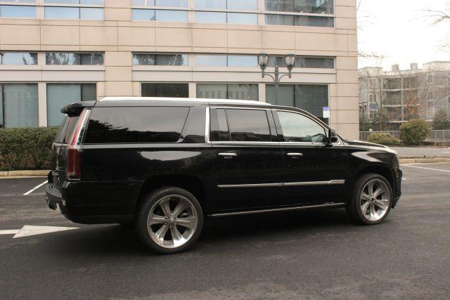 used 2017 Cadillac Escalade ESV car, priced at $20,950