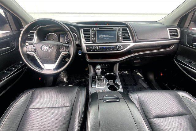 used 2018 Toyota Highlander Hybrid car, priced at $22,250