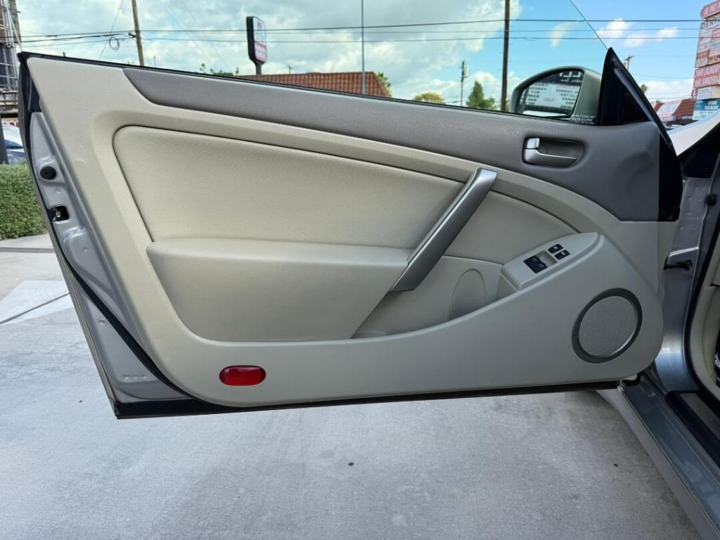 used 2004 INFINITI G35 car, priced at $11,495