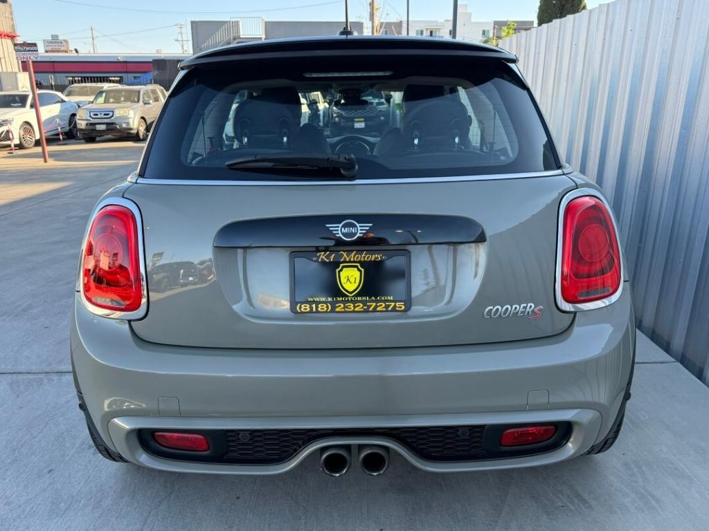 used 2019 MINI Hardtop car, priced at $18,995