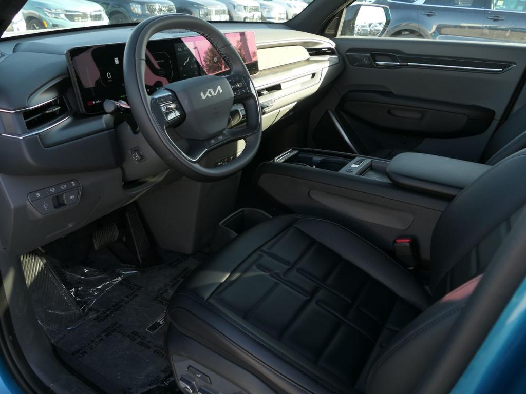 new 2026 Kia EV9 car, priced at $72,930
