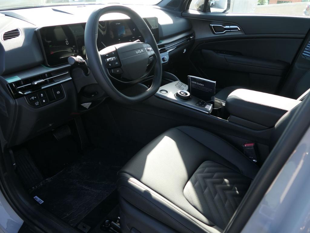 new 2026 Kia Sportage Plug-In Hybrid car, priced at $43,145