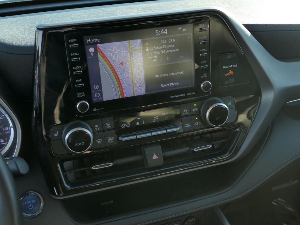 used 2022 Toyota Highlander Hybrid car, priced at $34,588