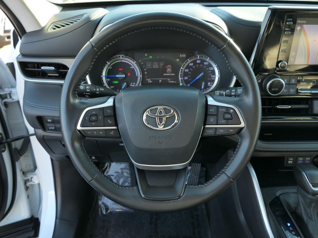 used 2022 Toyota Highlander Hybrid car, priced at $34,588