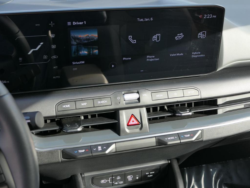 used 2025 Kia K4 car, priced at $23,000