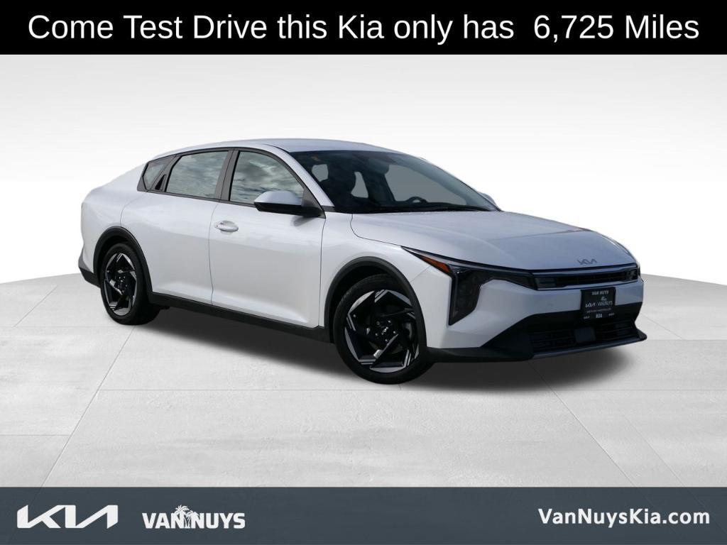used 2025 Kia K4 car, priced at $23,000