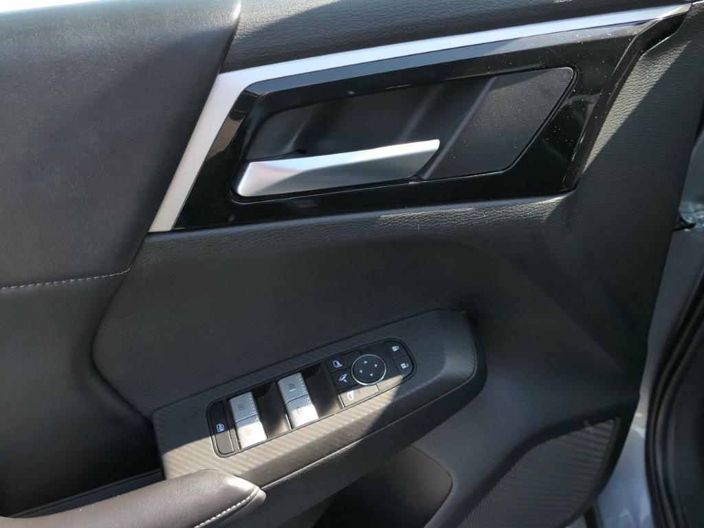 used 2024 Mitsubishi Outlander car, priced at $23,500