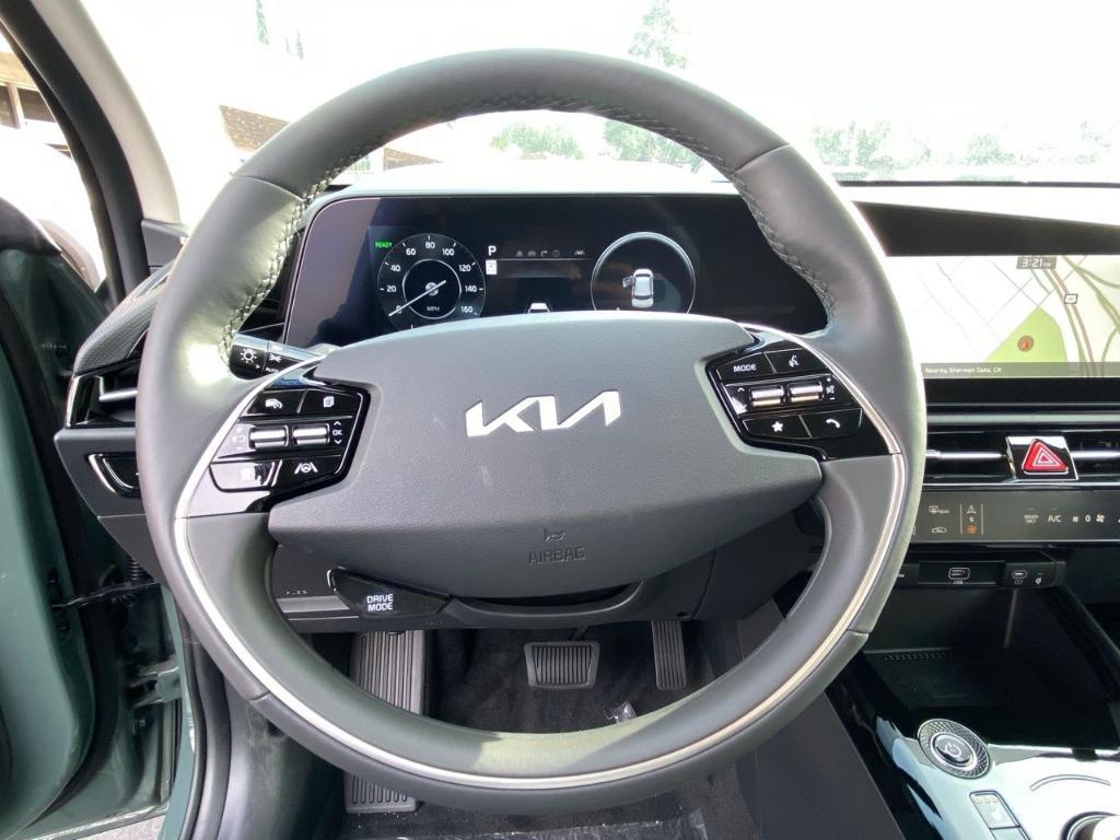new 2025 Kia Niro EV car, priced at $42,705
