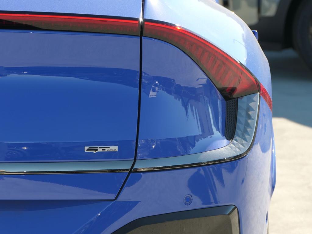 new 2025 Kia EV6 car, priced at $56,410