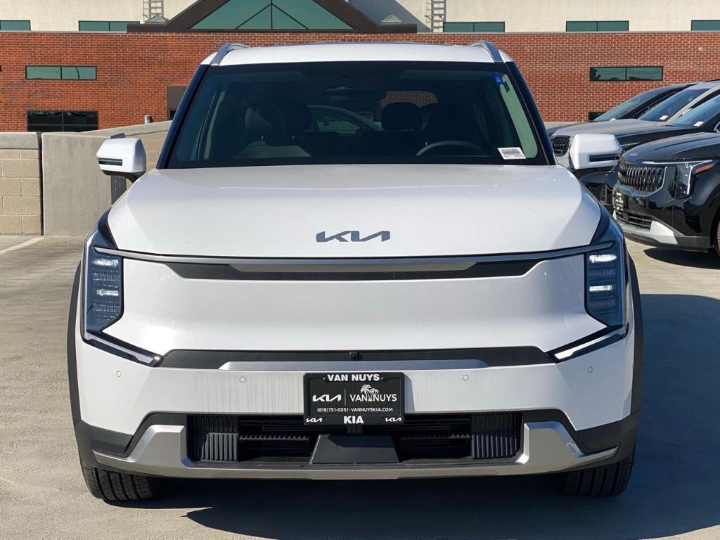 new 2026 Kia EV9 car, priced at $66,670