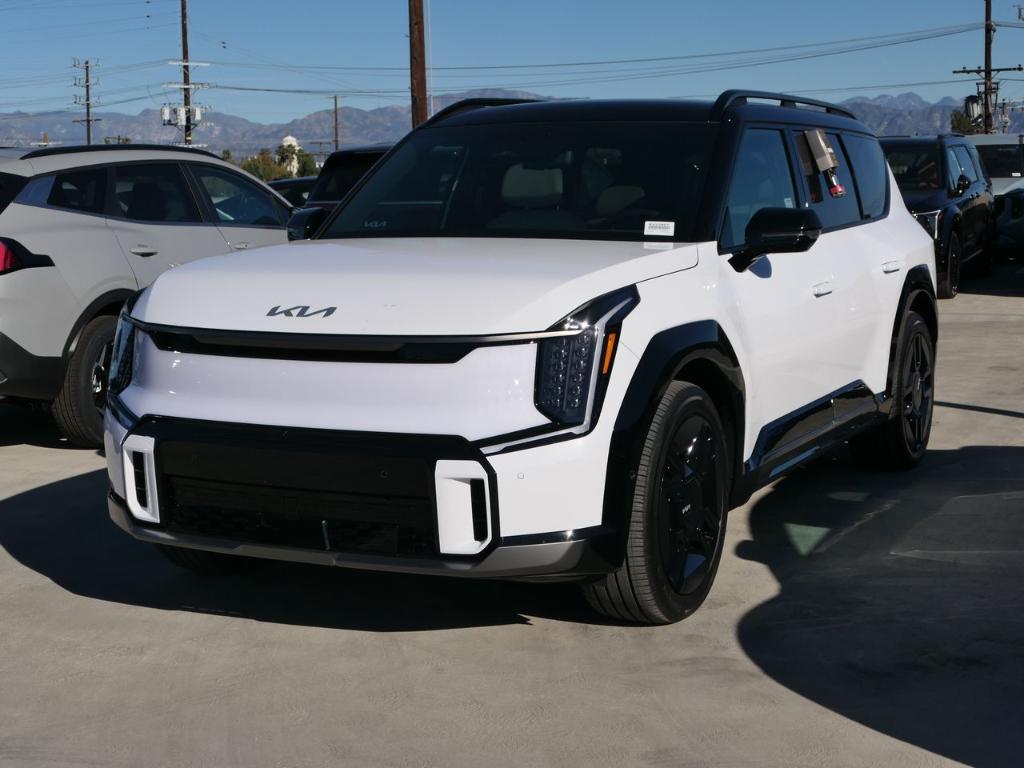 new 2026 Kia EV9 car, priced at $74,630