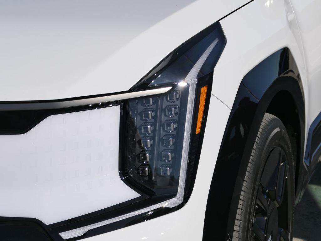 new 2026 Kia EV9 car, priced at $74,630
