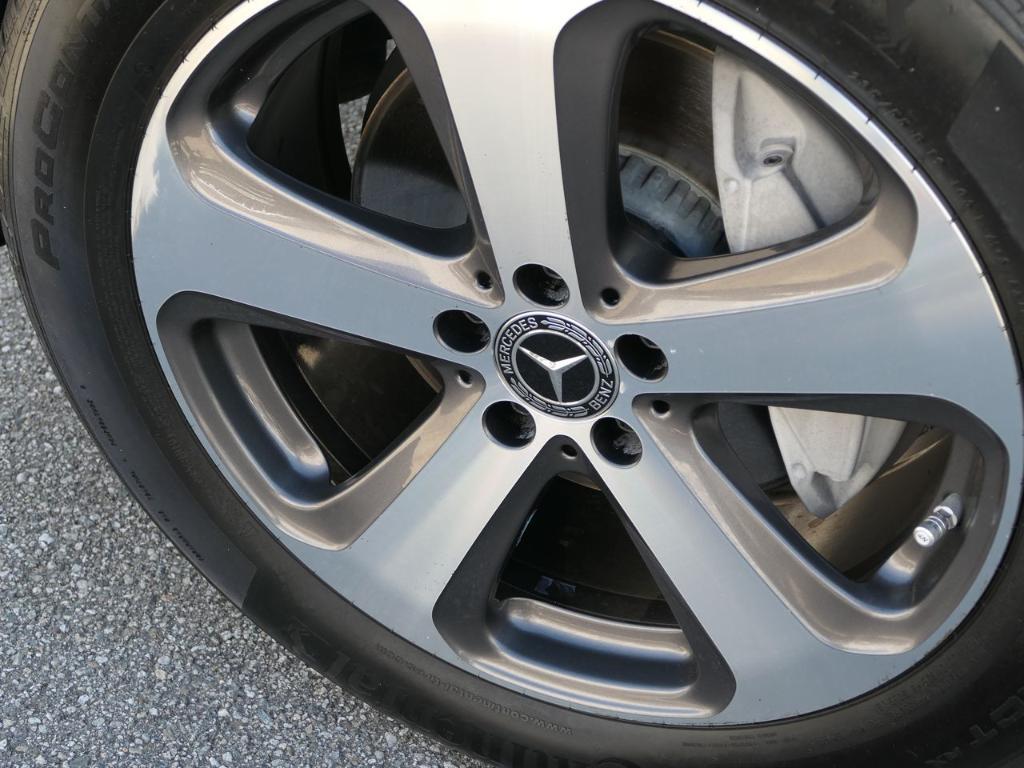 used 2022 Mercedes-Benz GLC 300 car, priced at $38,000