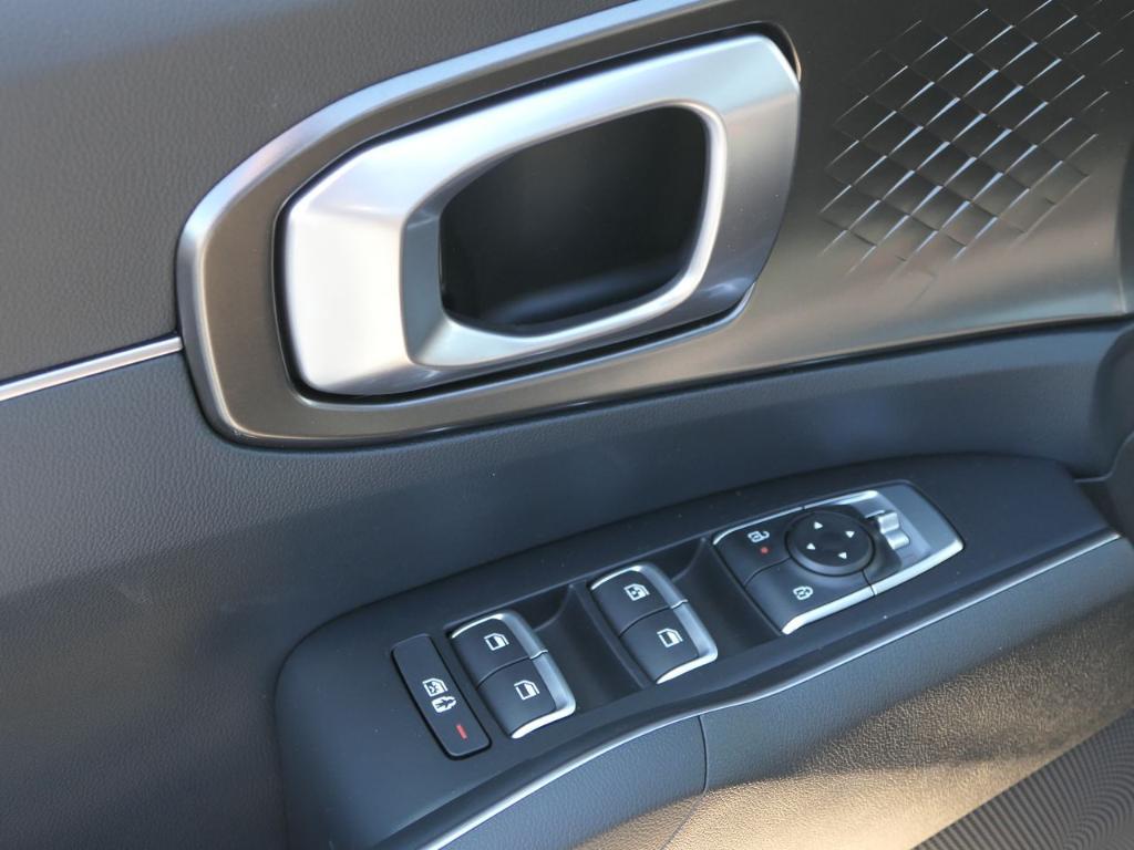 new 2026 Kia Sorento Hybrid car, priced at $42,370