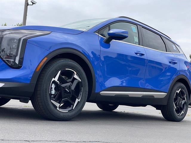 new 2026 Kia Sportage car, priced at $32,072