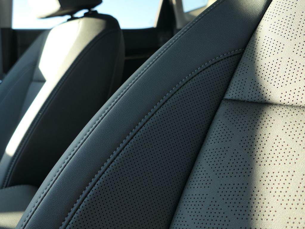 new 2026 Kia Seltos car, priced at $28,195