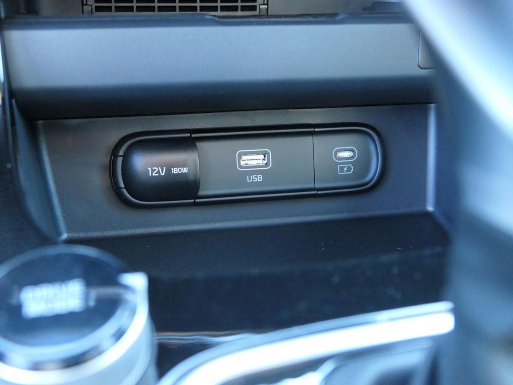 new 2026 Kia Seltos car, priced at $28,195