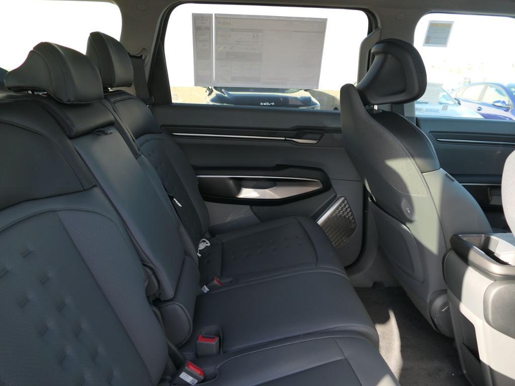 new 2026 Kia EV9 car, priced at $66,620