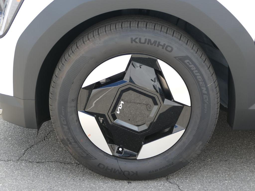 new 2026 Kia EV9 car, priced at $60,670