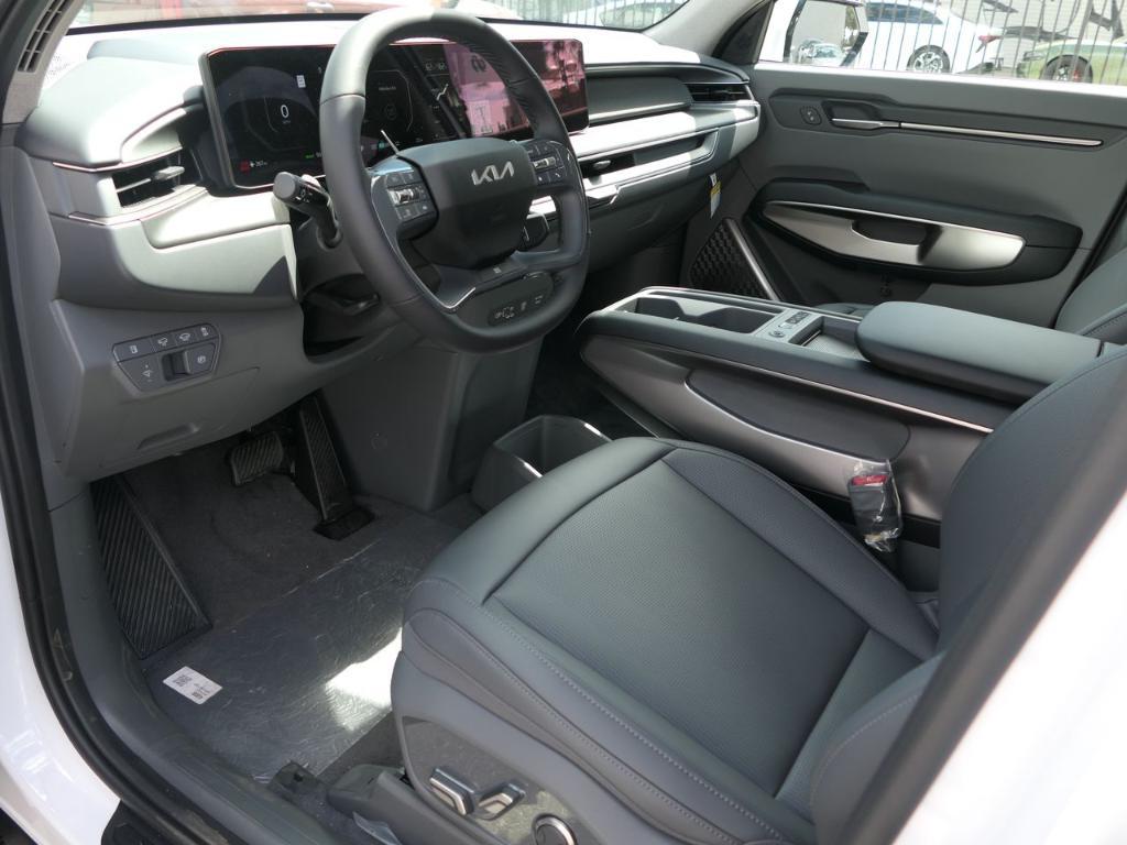 new 2026 Kia EV9 car, priced at $60,670