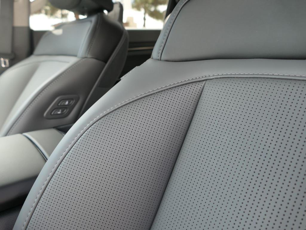 new 2026 Kia EV9 car, priced at $60,670