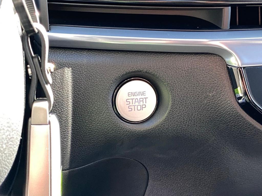 new 2026 Kia Sorento Hybrid car, priced at $48,870