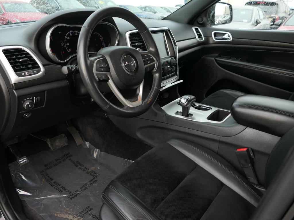 used 2015 Jeep Grand Cherokee car, priced at $14,000
