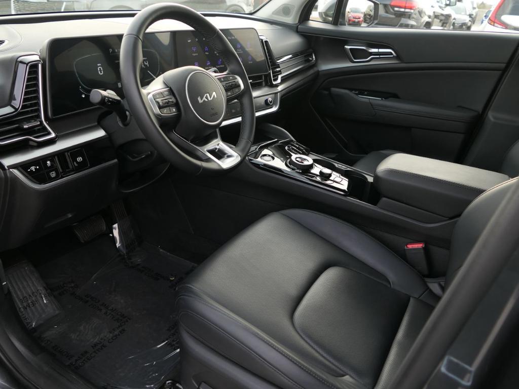 used 2024 Kia Sportage Hybrid car, priced at $29,000