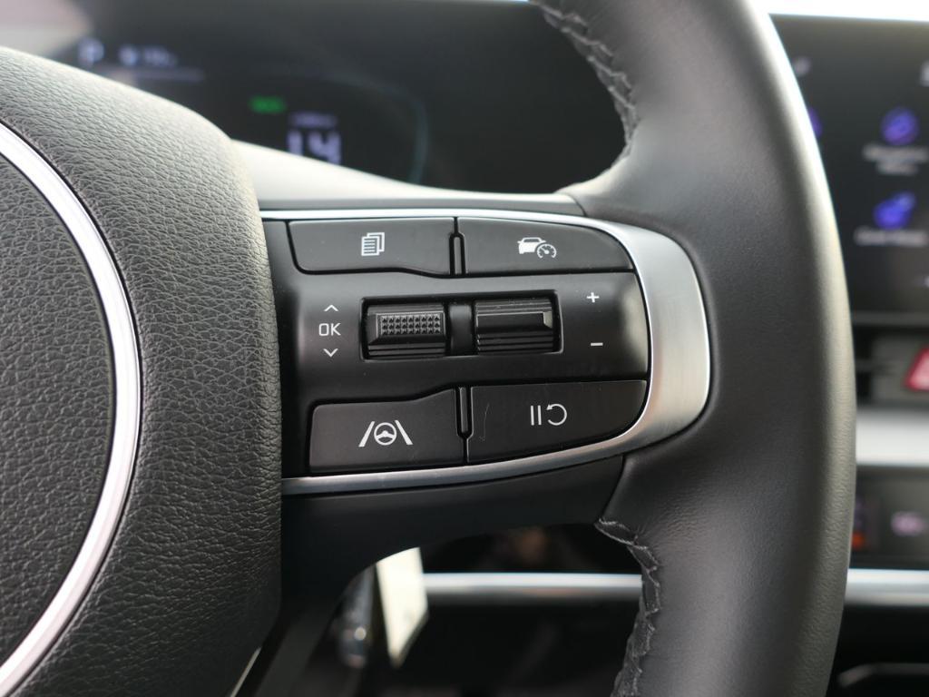 used 2024 Kia Sportage Hybrid car, priced at $29,000