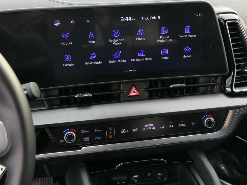 used 2024 Kia Sportage Hybrid car, priced at $29,000