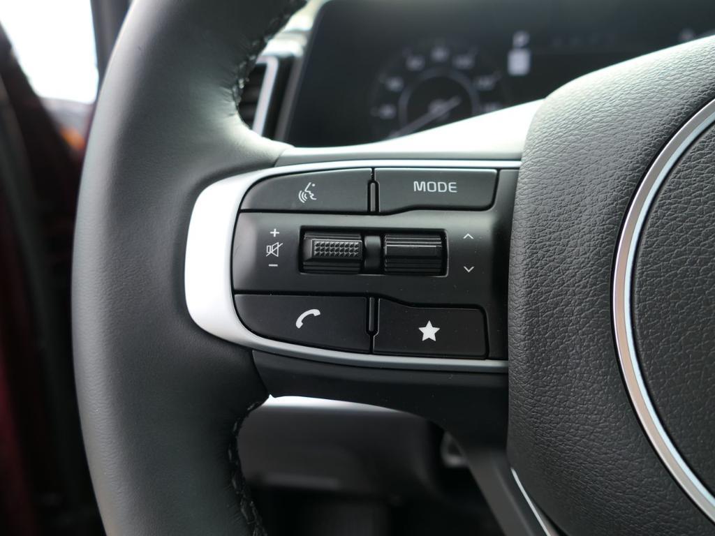 new 2025 Kia Sportage car, priced at $36,955