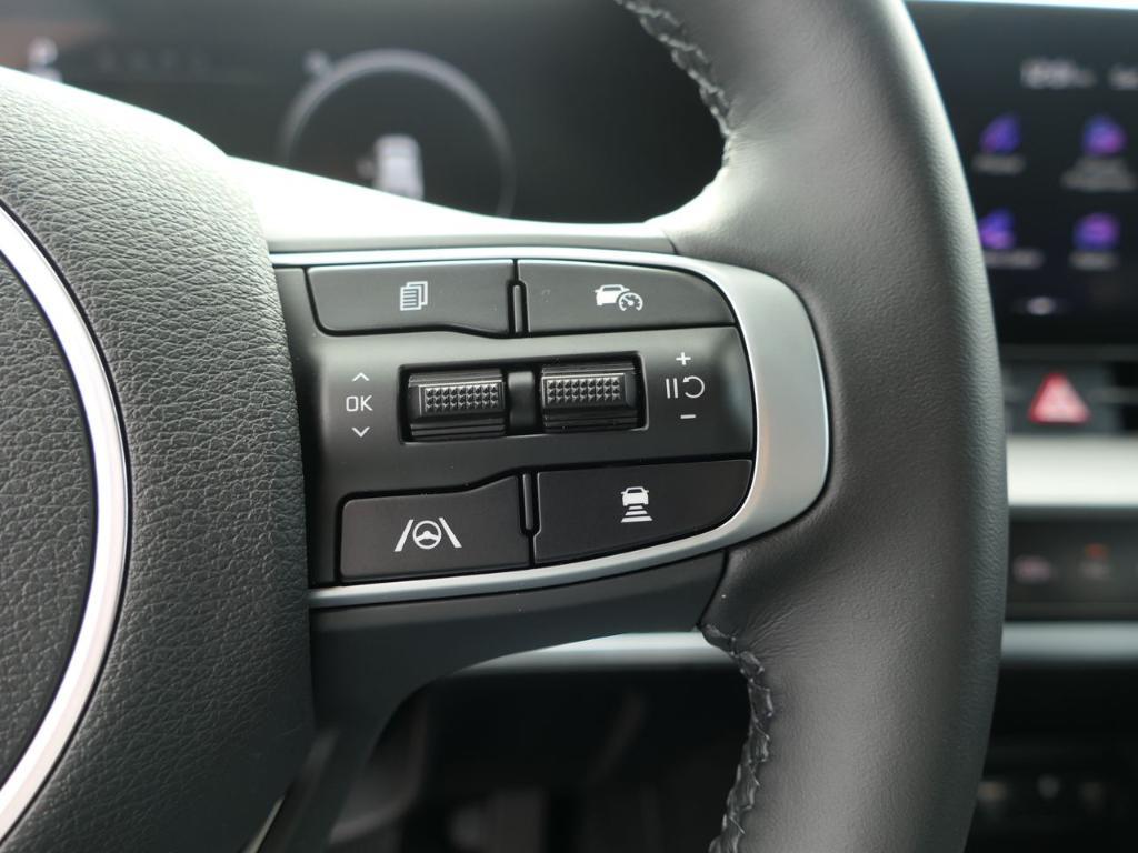 new 2025 Kia Sportage car, priced at $36,955