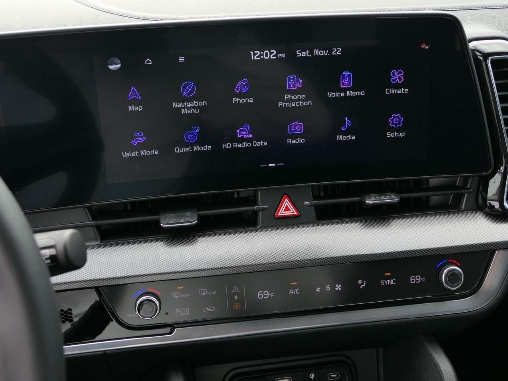 new 2025 Kia Sportage car, priced at $36,955